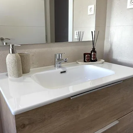 Byandreea Etxebat * Guernica y Luno