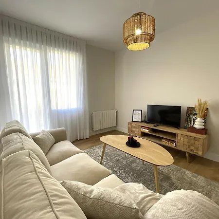 Byandreea Etxebat Apartment Guernica y Luno