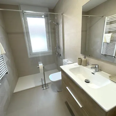 Byandreea Etxebat Apartment *